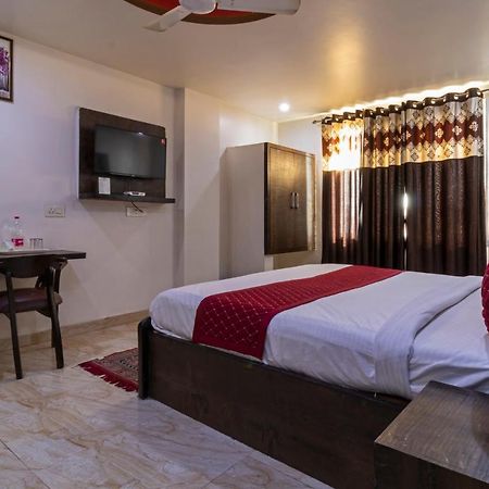 Hotel The Amour Dx Near Igi Airport Delhi Nova Deli Exterior foto