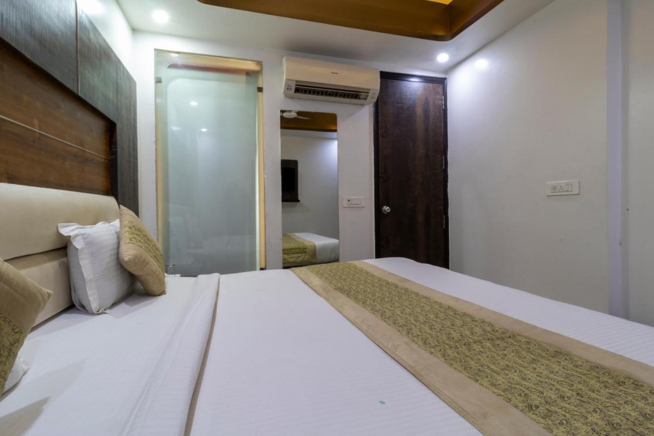 Hotel The Amour Dx Near Igi Airport Delhi Nova Deli Exterior foto