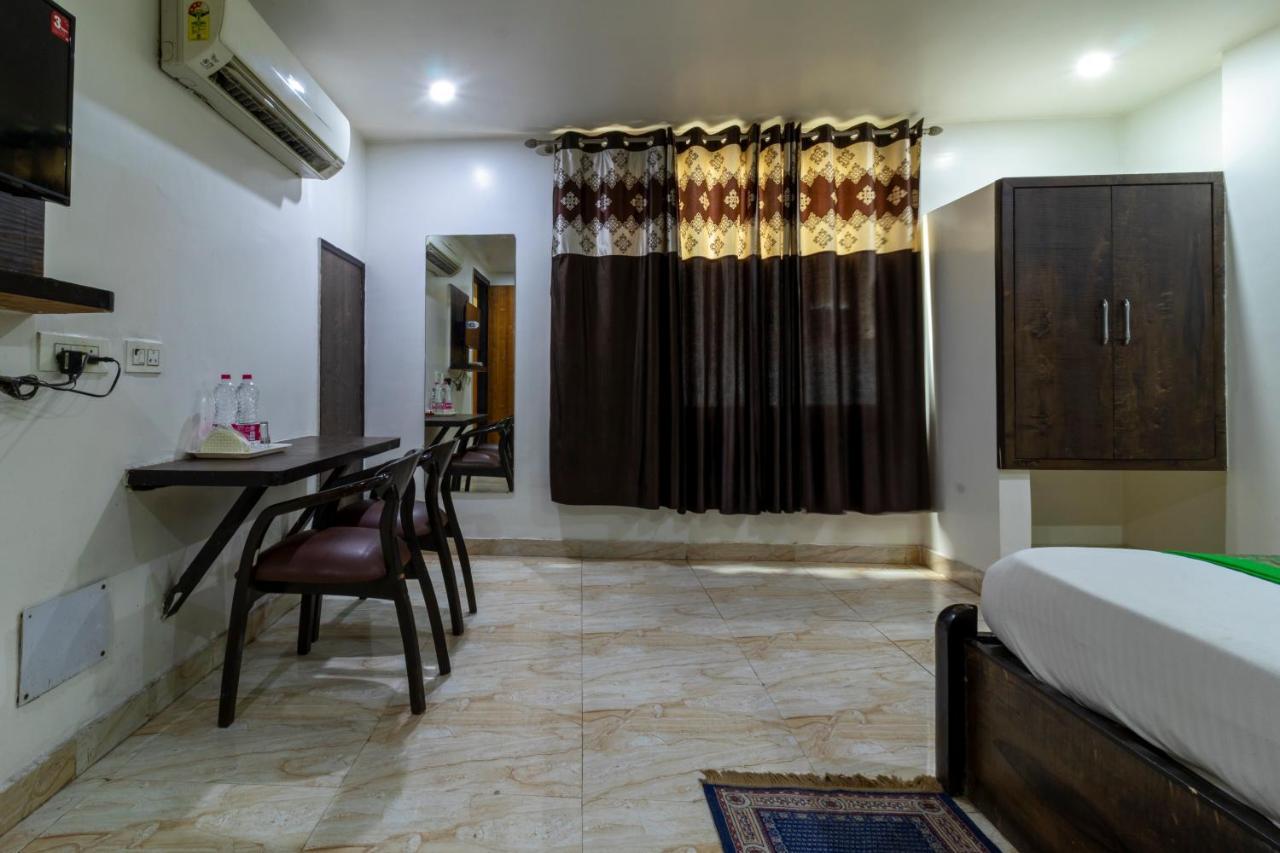 Hotel The Amour Dx Near Igi Airport Delhi Nova Deli Exterior foto